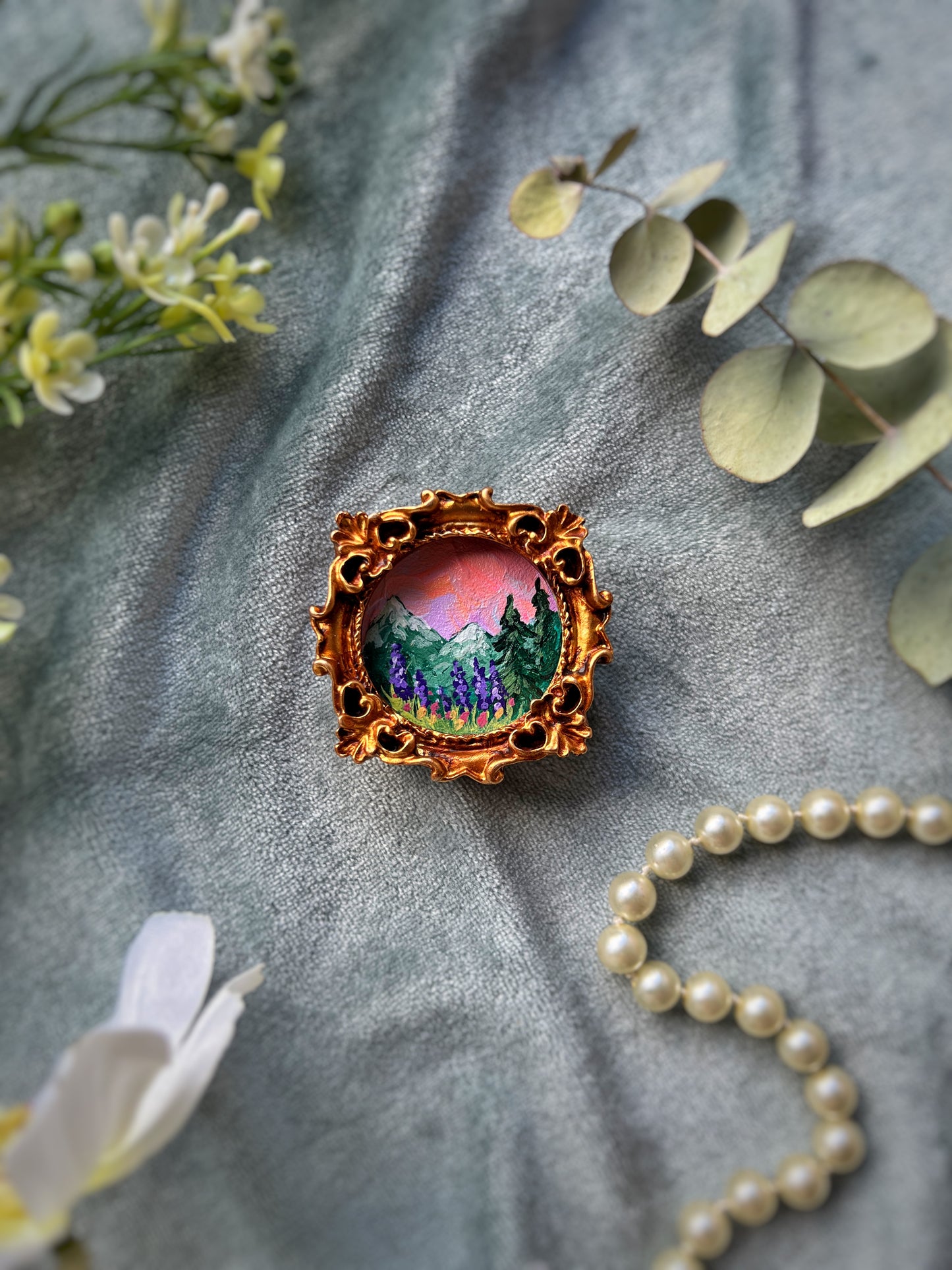 Circle Mountain Wildflower Magnet