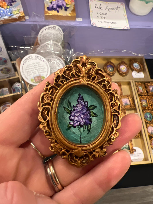 Oval magnet